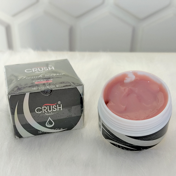 Gel Crush, nova linha Nails UV/LED Nail Art, agora disponível em um frasco de 18ml.
